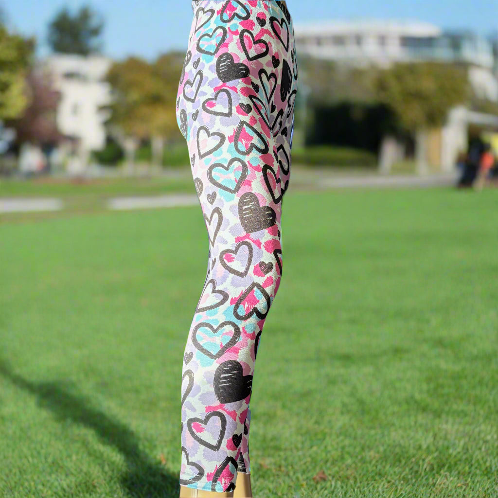 Drawn hearts design full length leggings