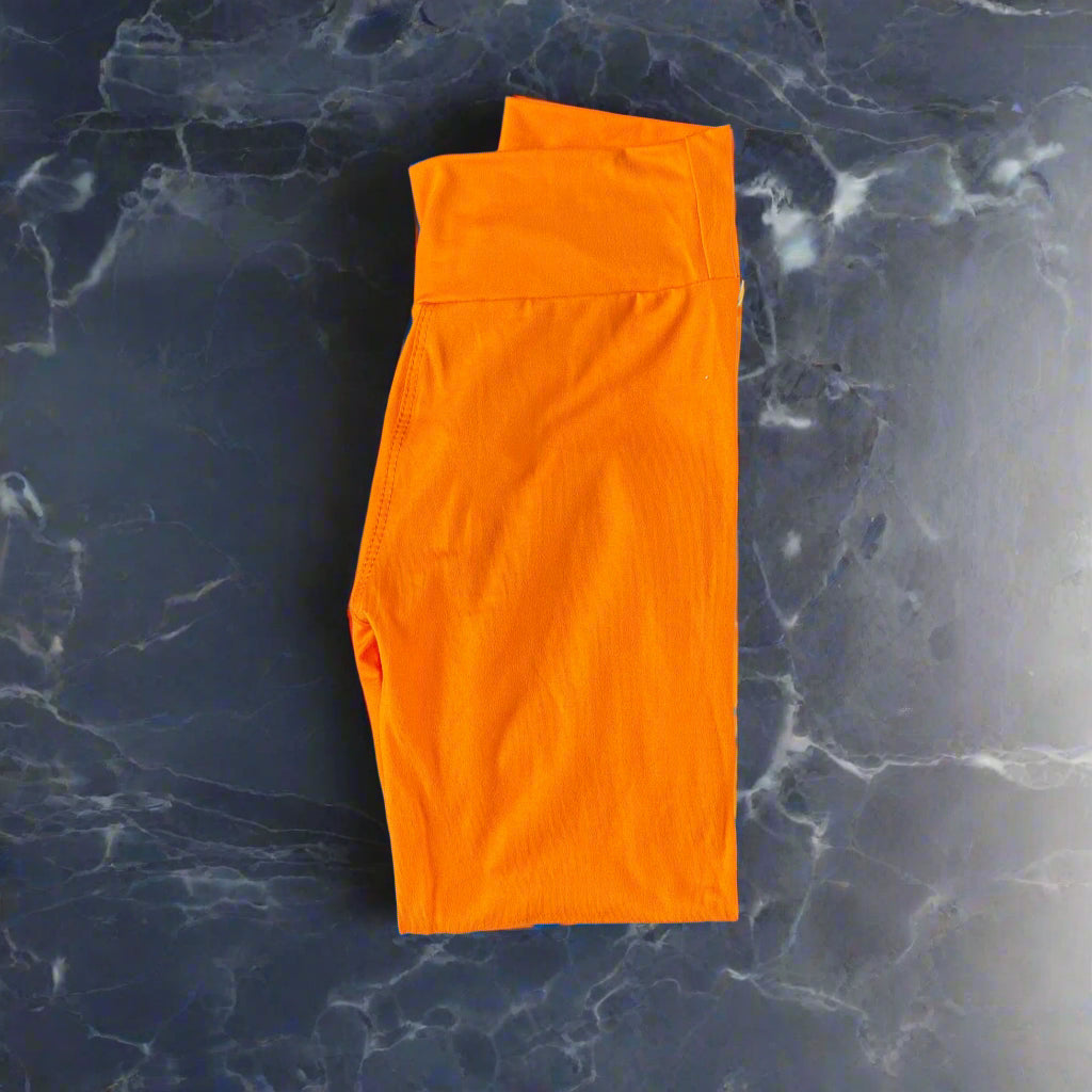 Solid colour, soft, stretch leggings in black, green, navy, grey, orange, pink, fuchsia, purple and more!