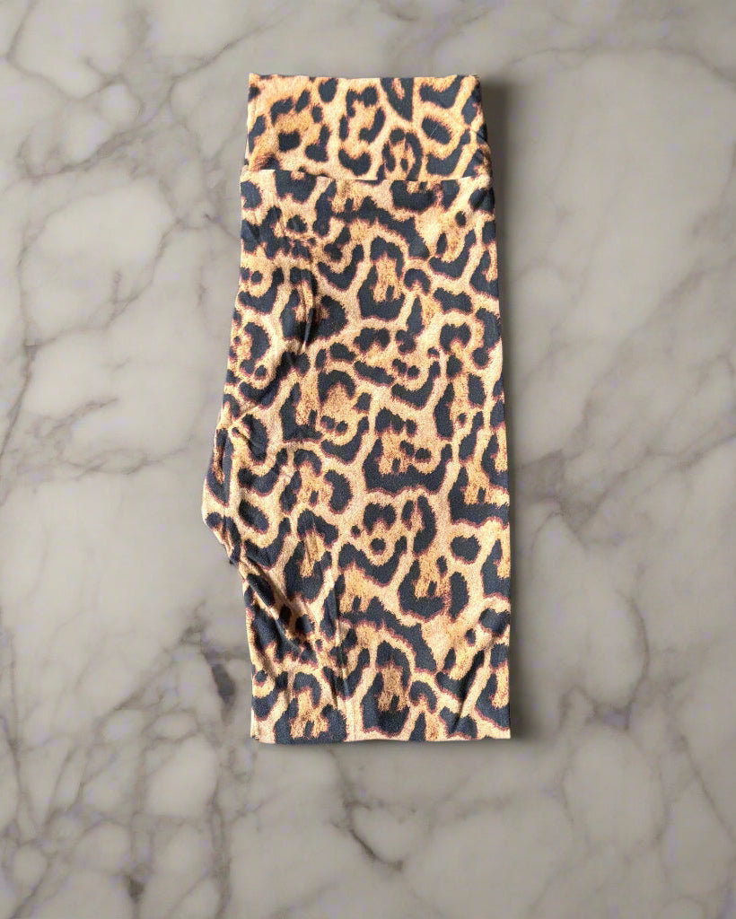 Trendy leopard print leggings