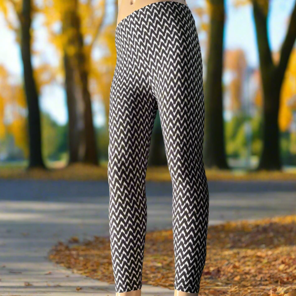 Black & white design girls full length leggings