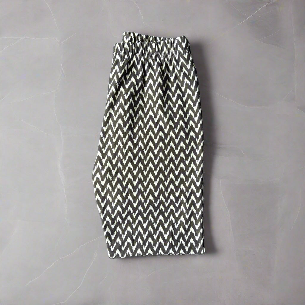 Black & white design girls full length leggings