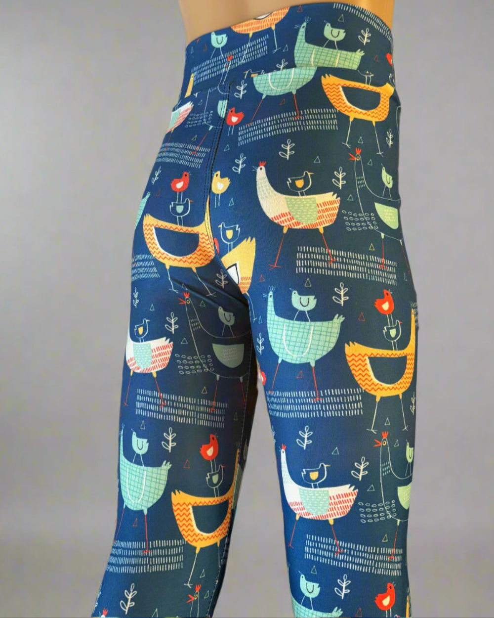 Hen & Chickens design full length stretch leggings