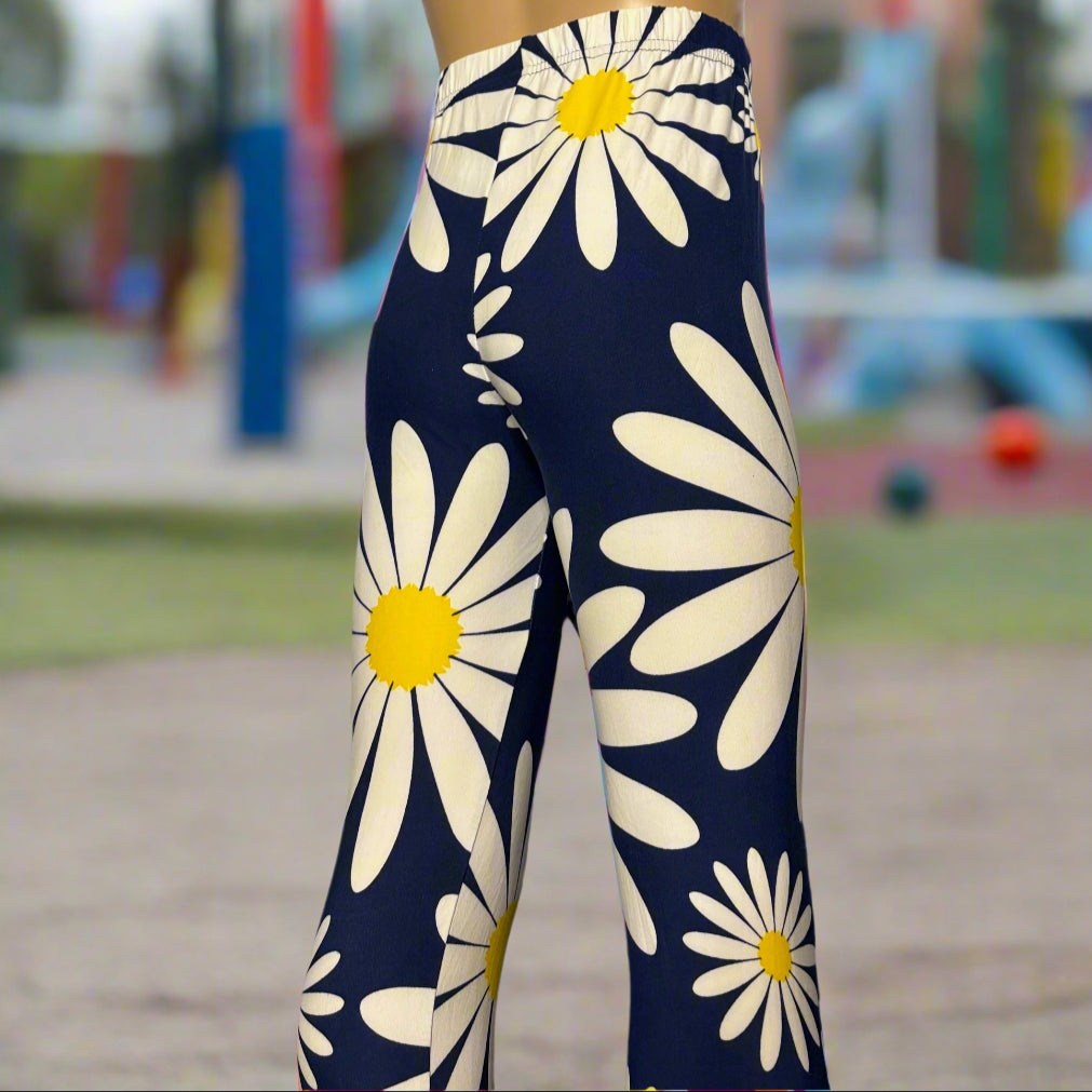 Girls blue daisy leggings