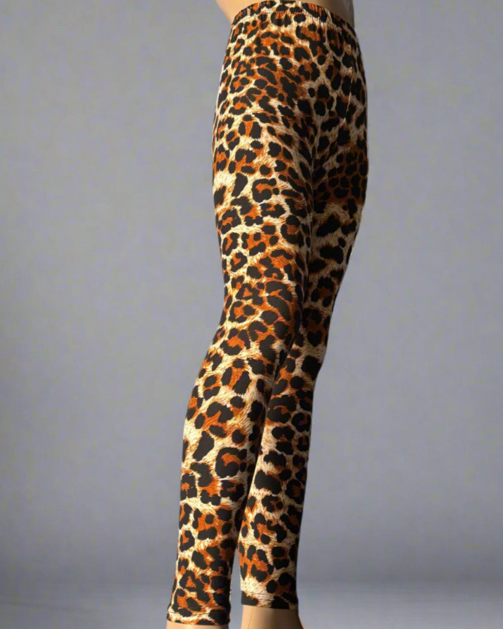 'Wild leopard' design full length leggings