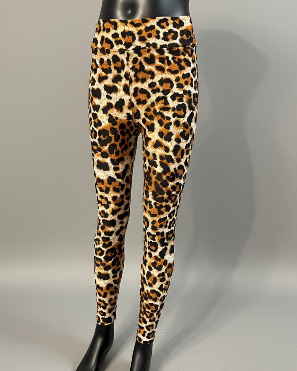 Wild leopard leggings