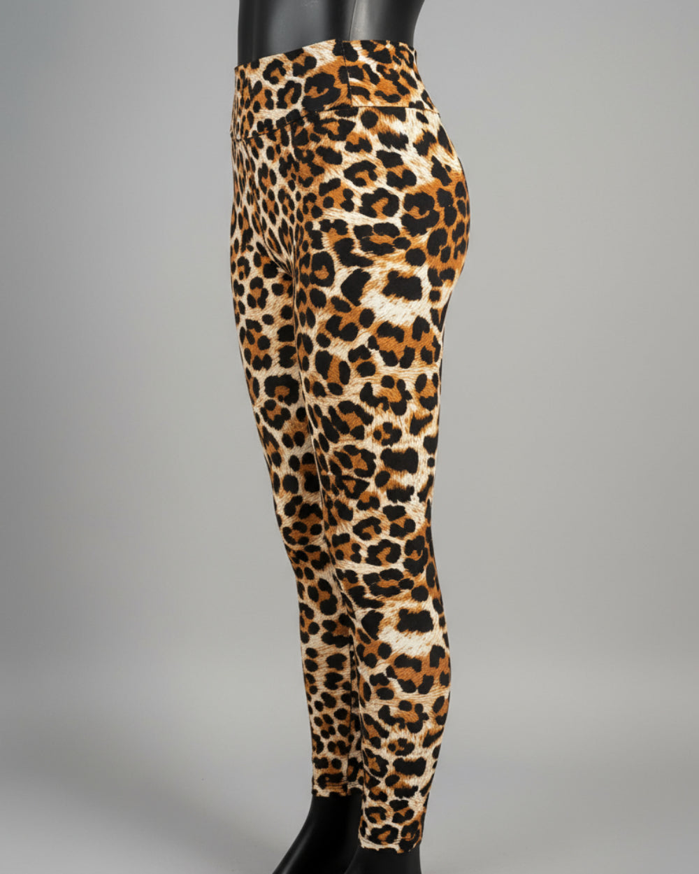 Wild leopard leggings