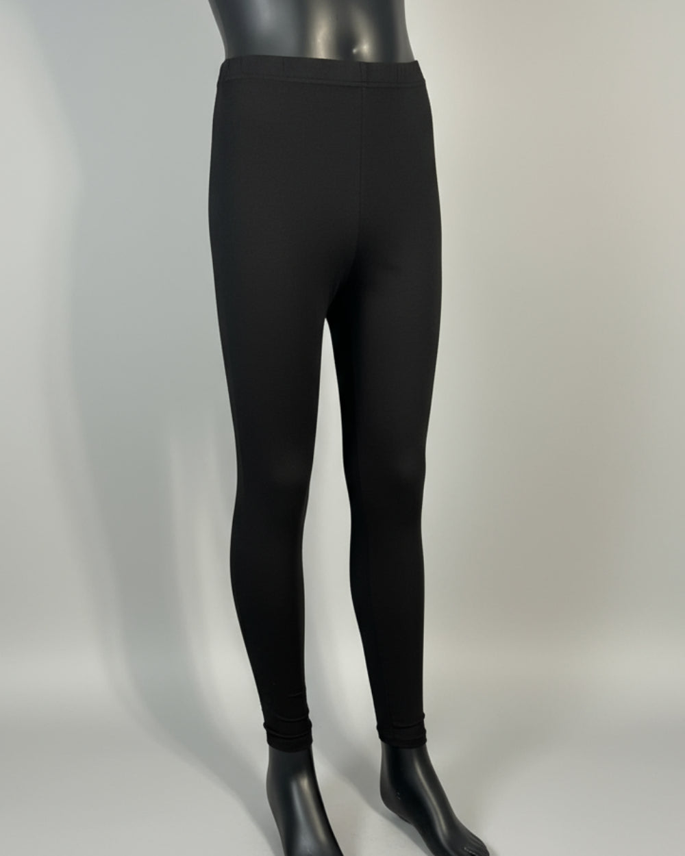 Lightweight stretch leggings in a variety of vibrant colours!