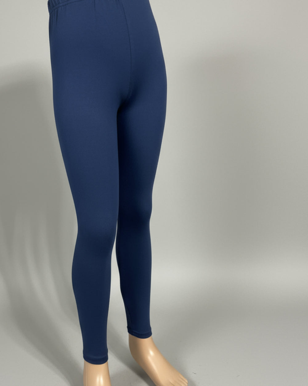Lightweight stretch leggings in a variety of vibrant colours!