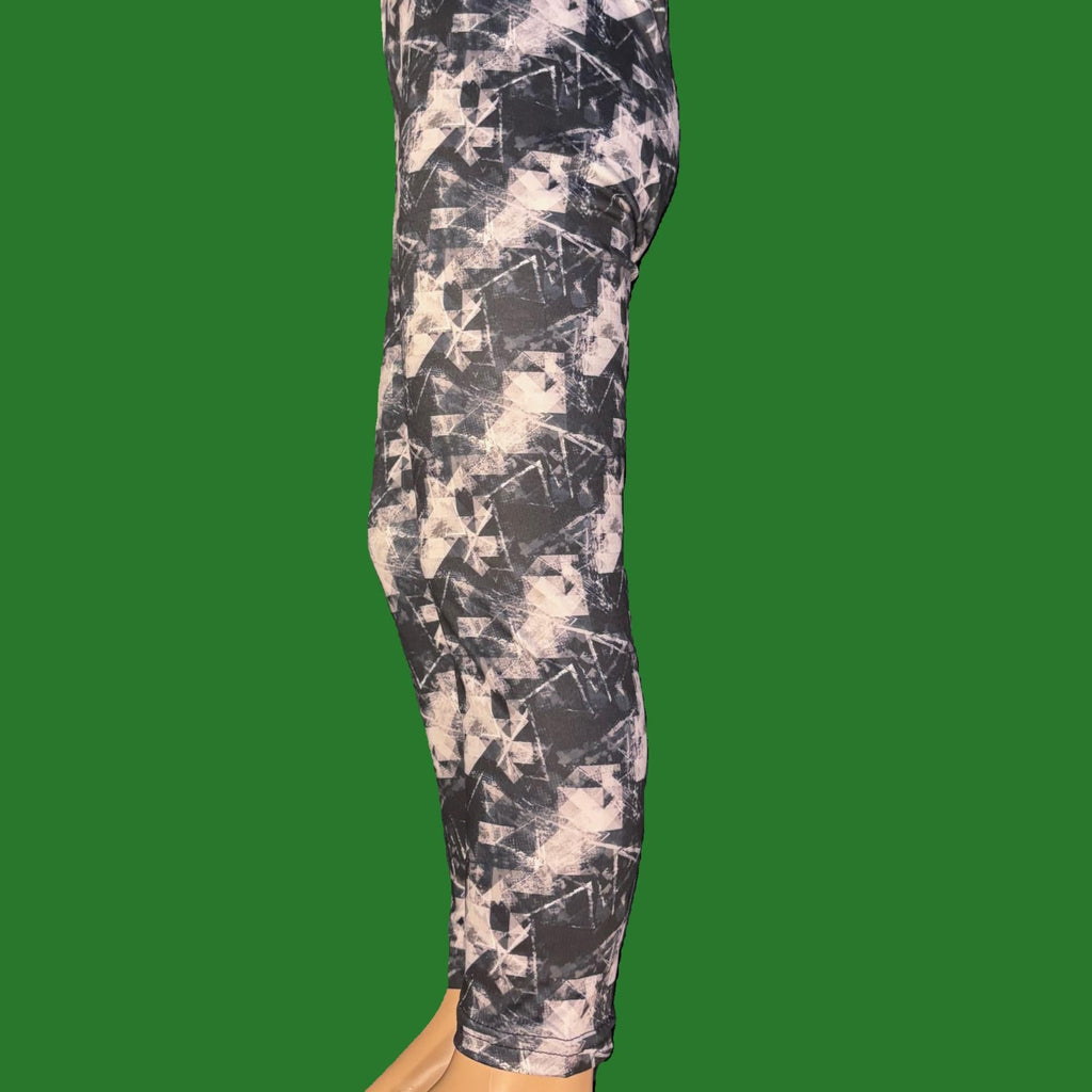 Monochrome diamond design full length stretch leggings