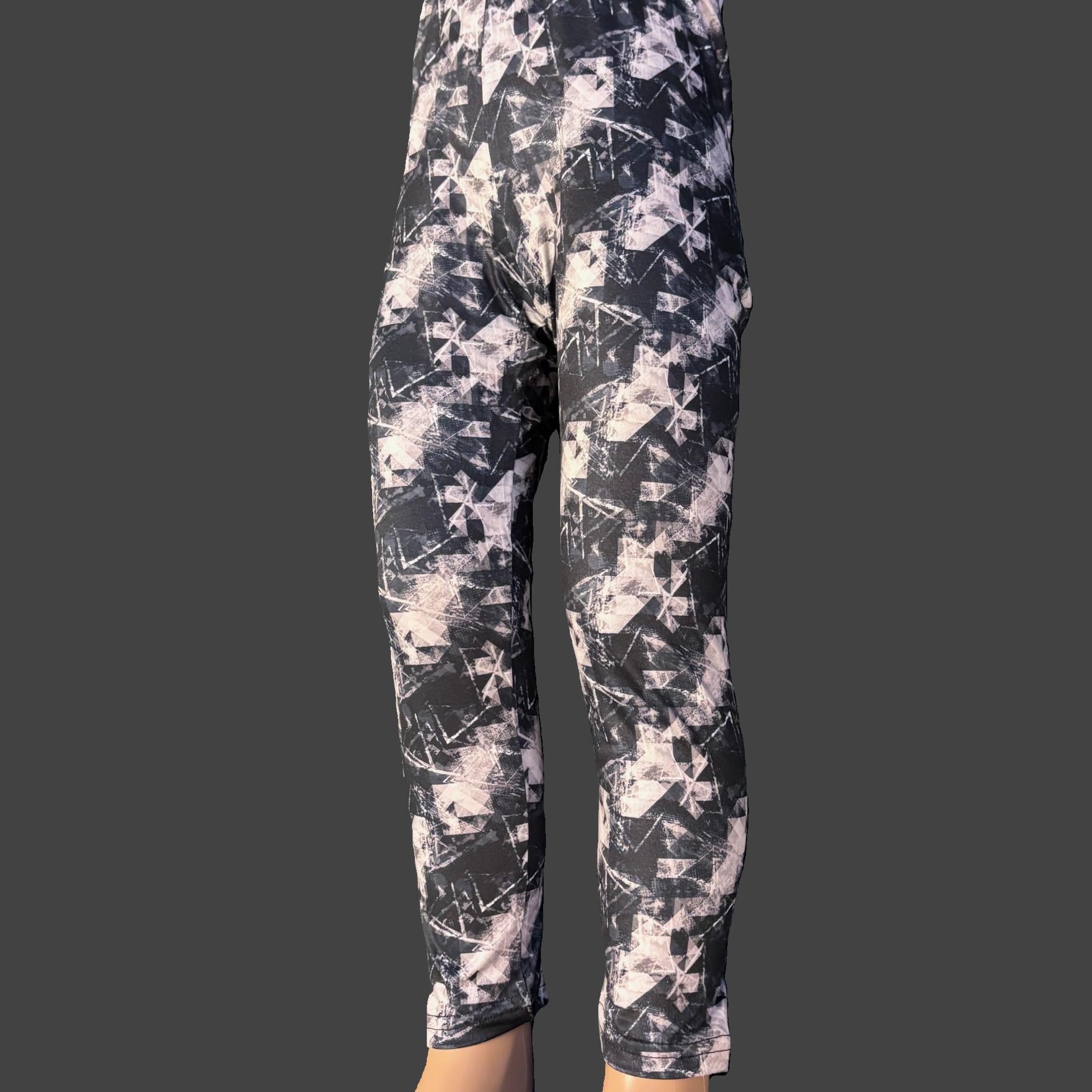 Monochrome diamond design full length stretch leggings